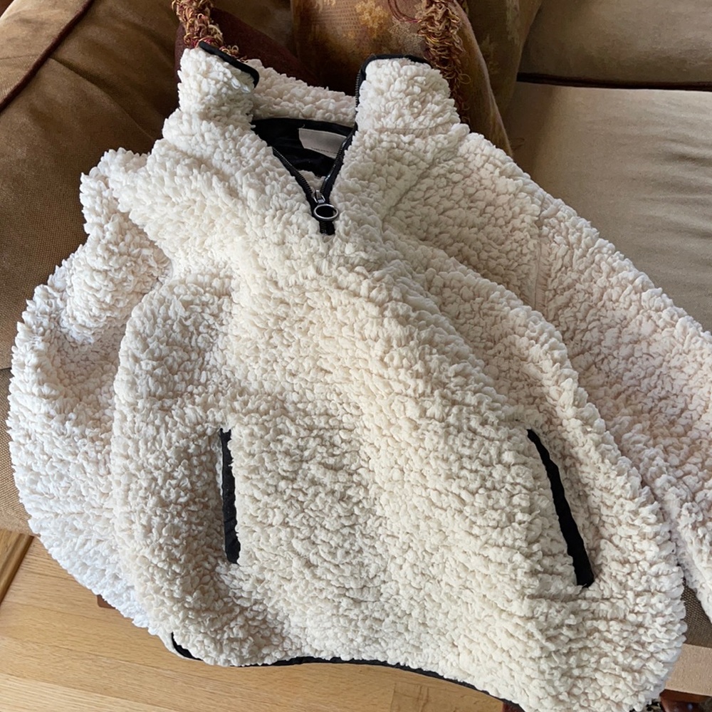 Nordstrom off white fuzzy sweatshirt